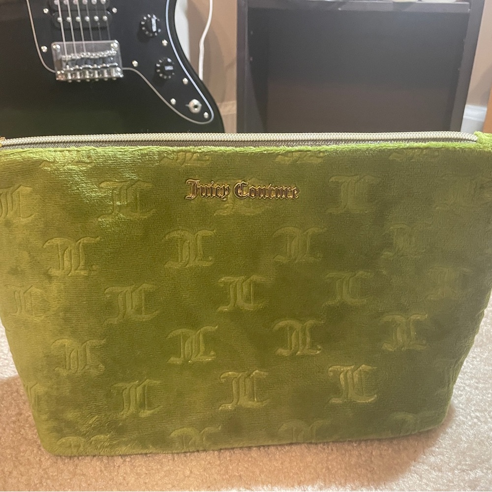 Green juicy couture wedge makeup bag